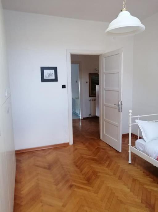 Spacious Attic Apartment Kandler Trieste Extérieur photo